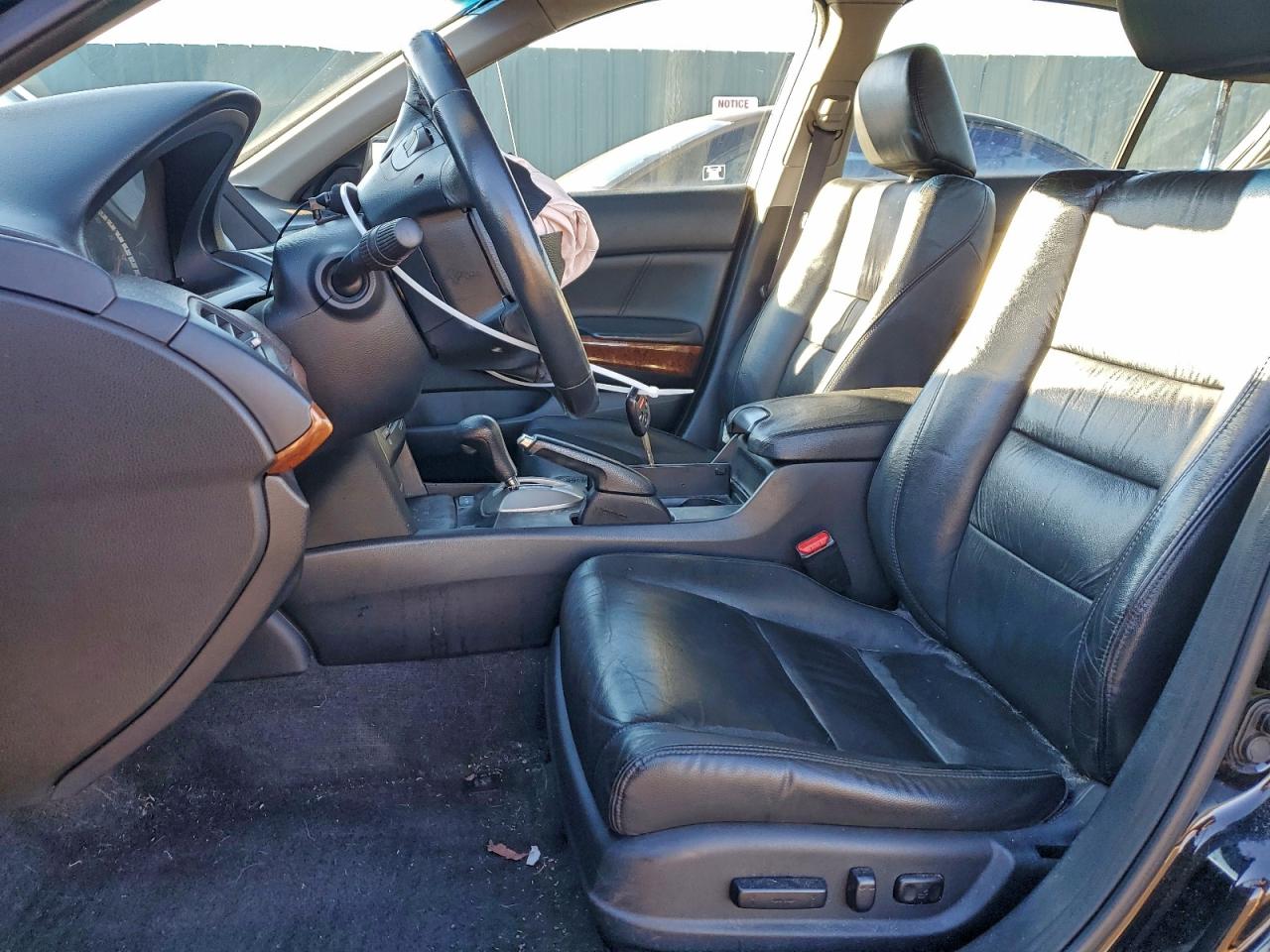 2011 Honda Accord Exl VIN: 1HGCP3F82BA030994 Lot: 94193265