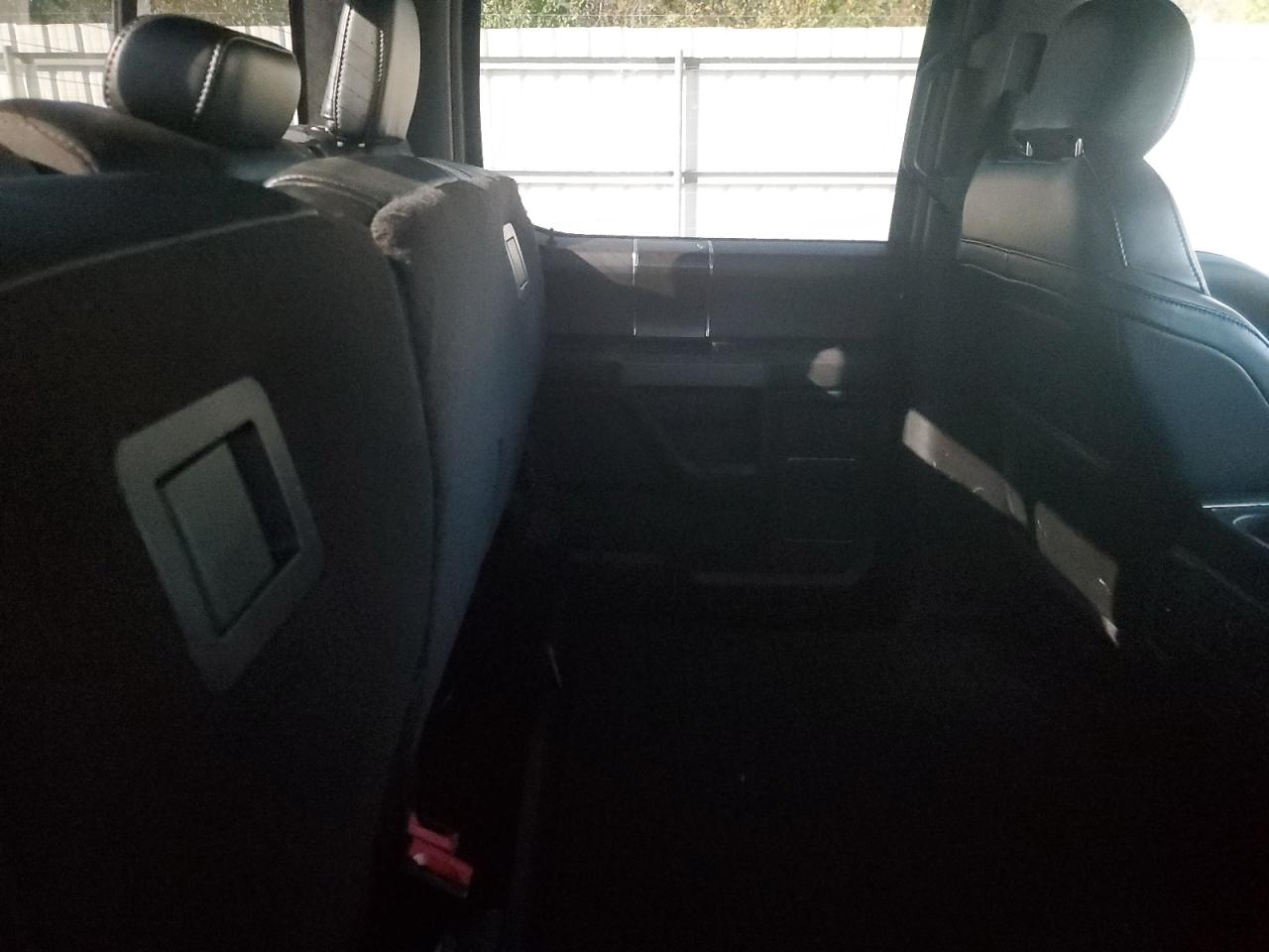 2018 Ford F150 Raptor VIN: 1FTFW1RG4JFE37352 Lot: 90989535