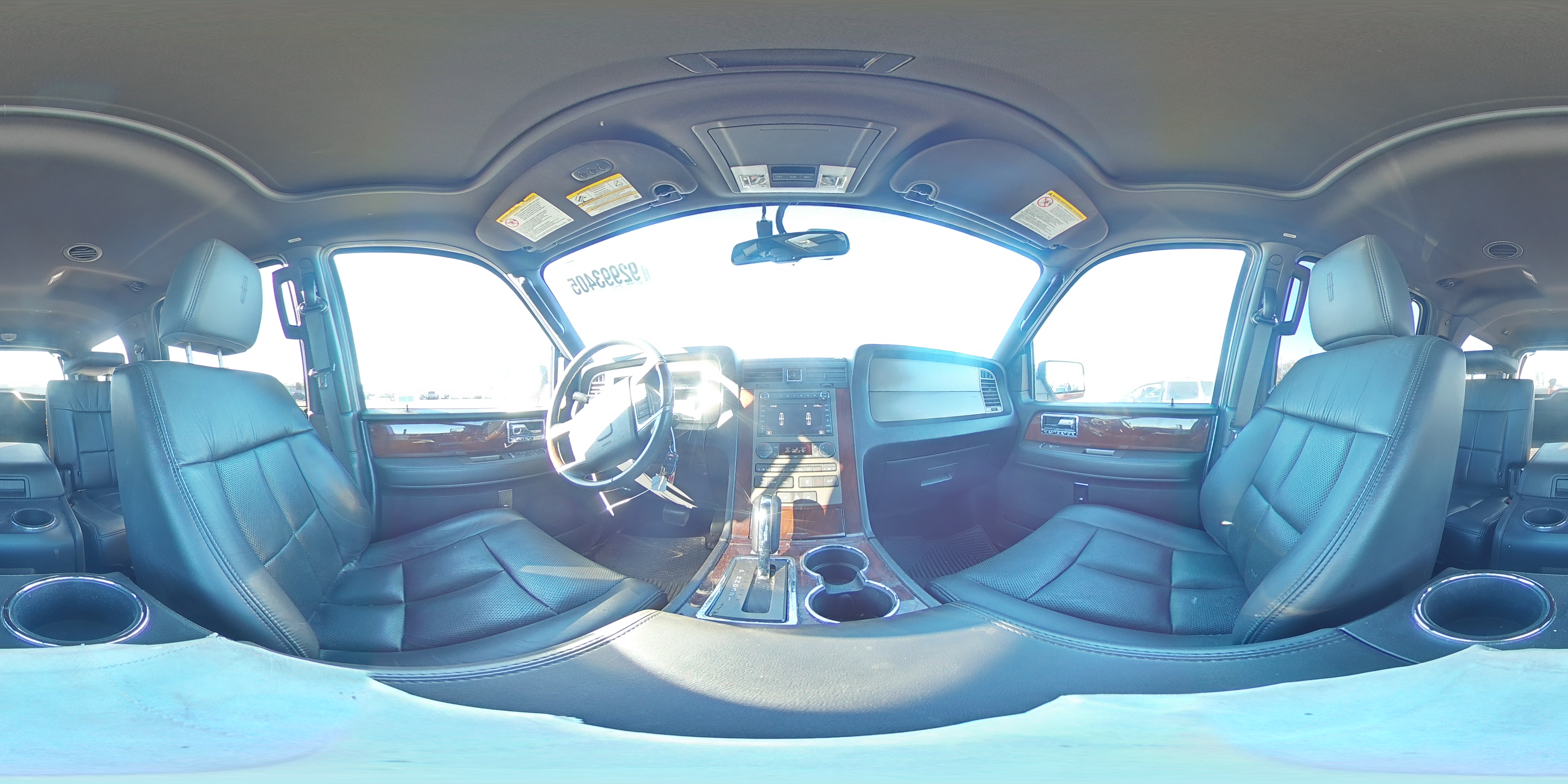 2014 Lincoln Navigator VIN: 5LMJJ2J55EEL05195 Lot: 92993405