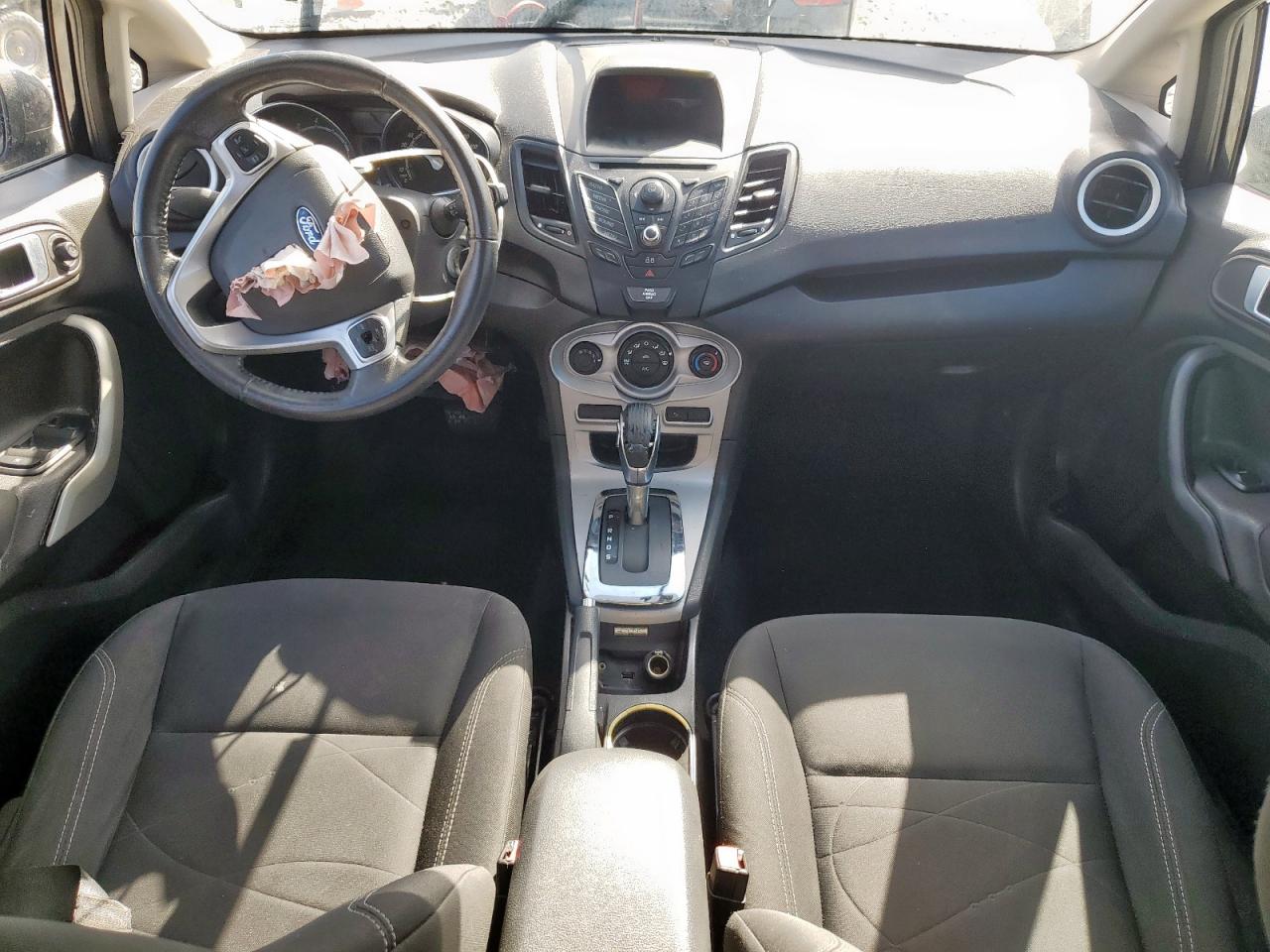 2014 Ford Fiesta Se VIN: 3FADP4EJ3EM163158 Lot: 92685205