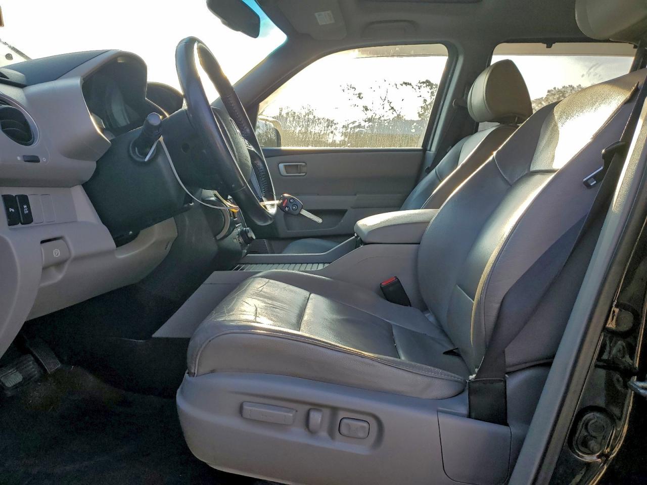 2014 Honda Pilot Touring VIN: 5FNYF4H97EB034067 Lot: 92451655