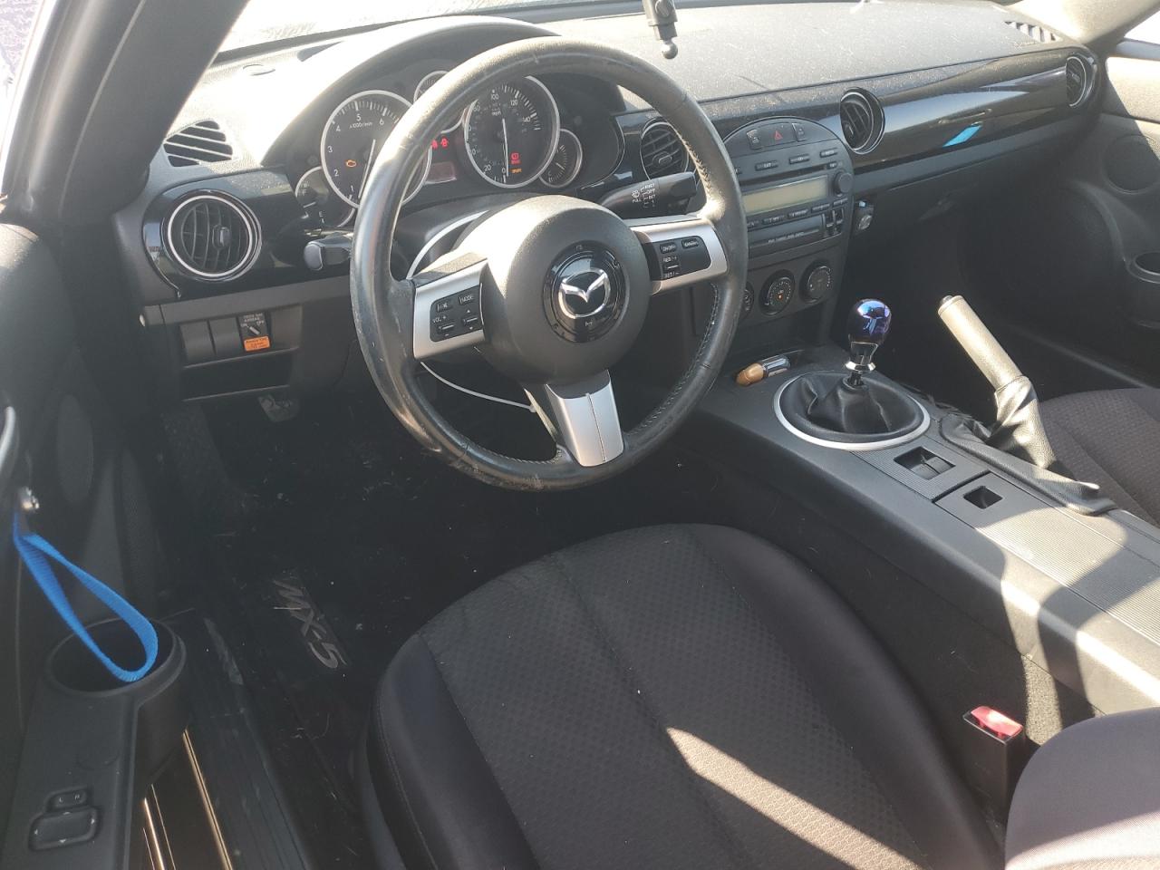 2007 Mazda Mx-5 Miata VIN: JM1NC26F270135821 Lot: 93311235