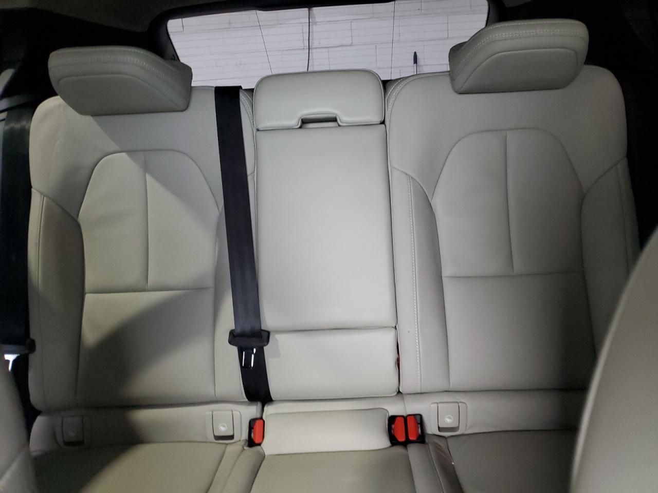 2019 Volvo Xc40 T5 Momentum VIN: YV4162XZ1K2010009 Lot: 92024355