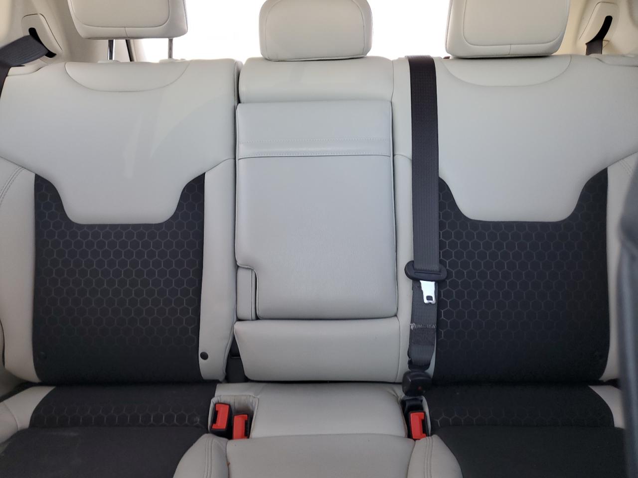 2018 Jeep Compass Latitude VIN: 3C4NJDBB2JT455347 Lot: 91132415