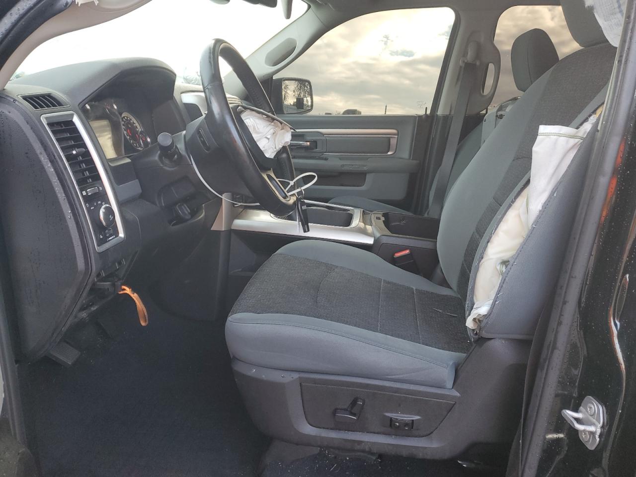 2019 Ram 1500 Classic Slt VIN: 1C6RR7GTXKS636980 Lot: 92740295