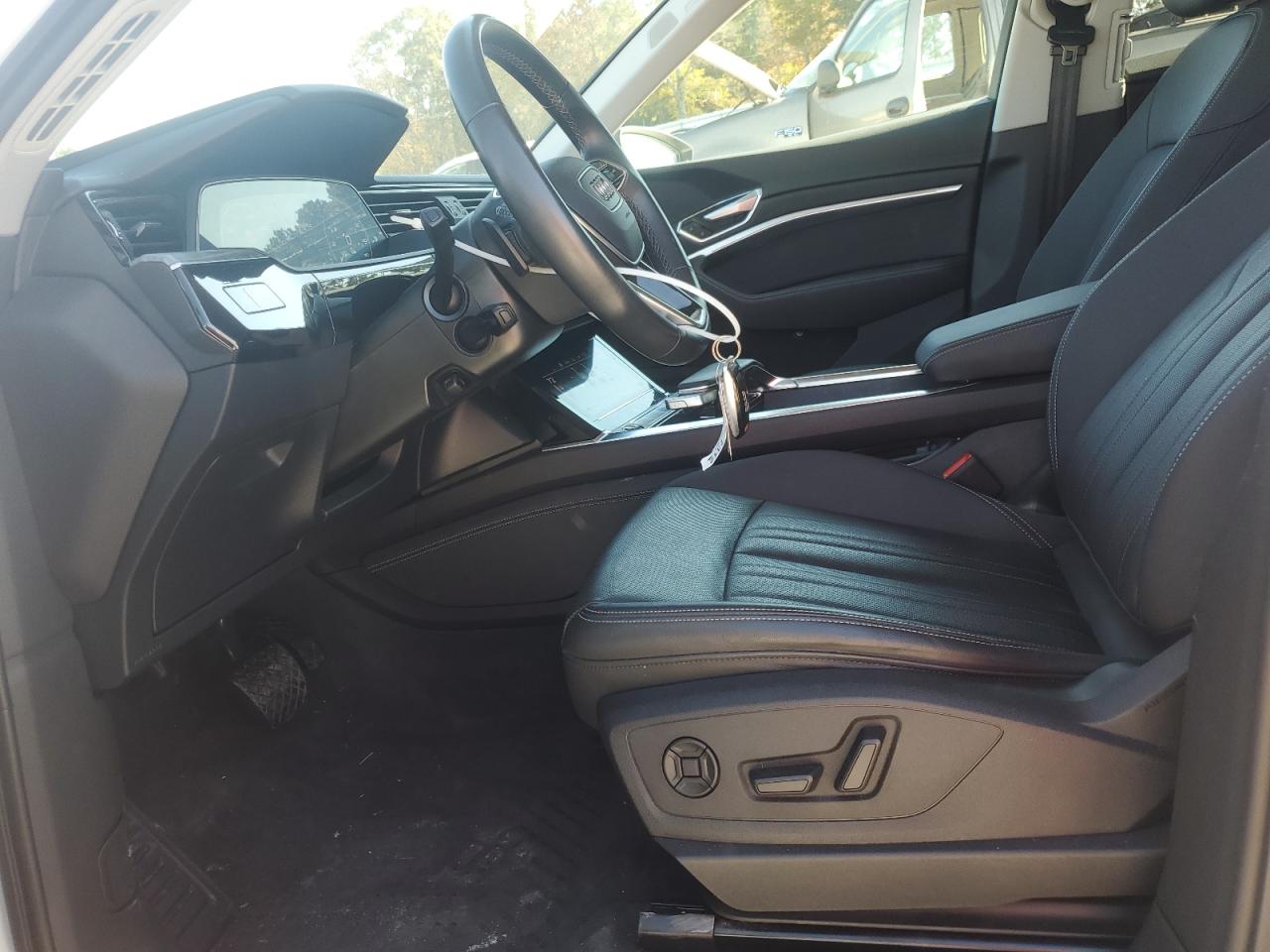 2022 Audi E-Tron Sportback Premium Plus VIN: WA12AAGE5NB037712 Lot: 91909415