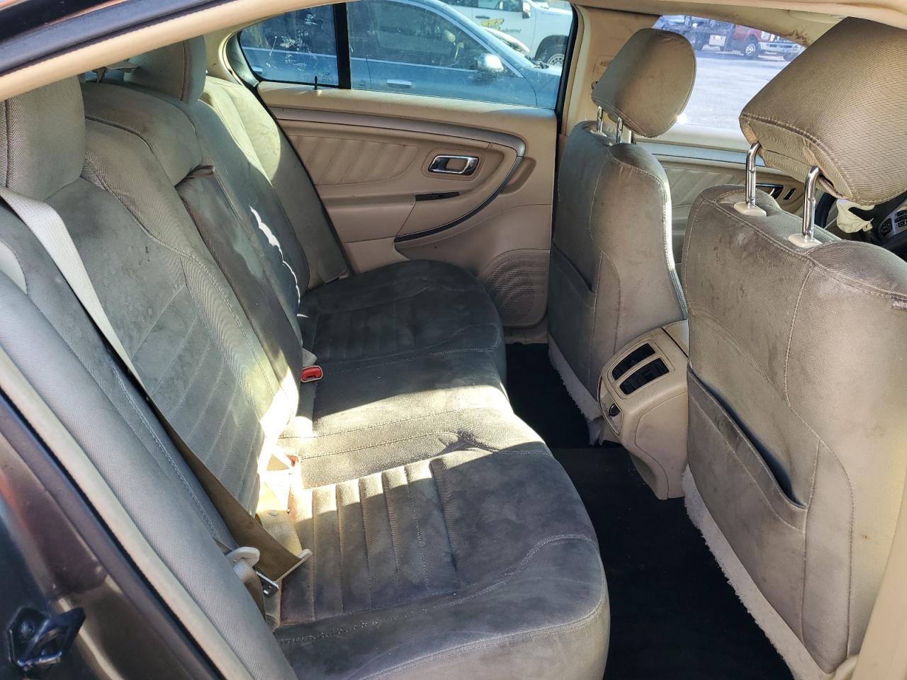 2015 Ford Taurus Se VIN: 1FAHP2D82FG176080 Lot: 91629955