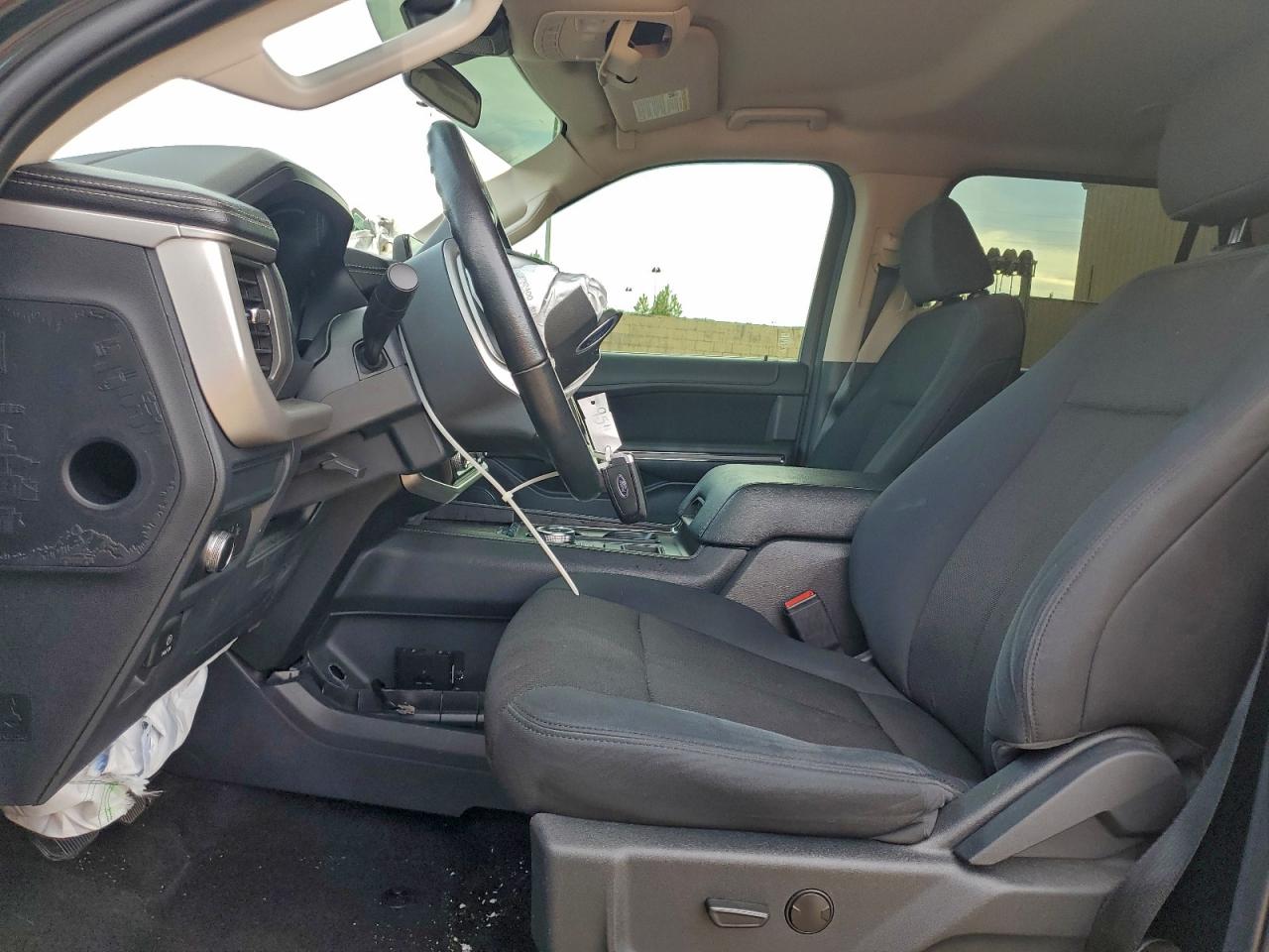 2022 Ford Expedition Xl VIN: 1FMJU1FT9NEA09382 Lot: 94144345