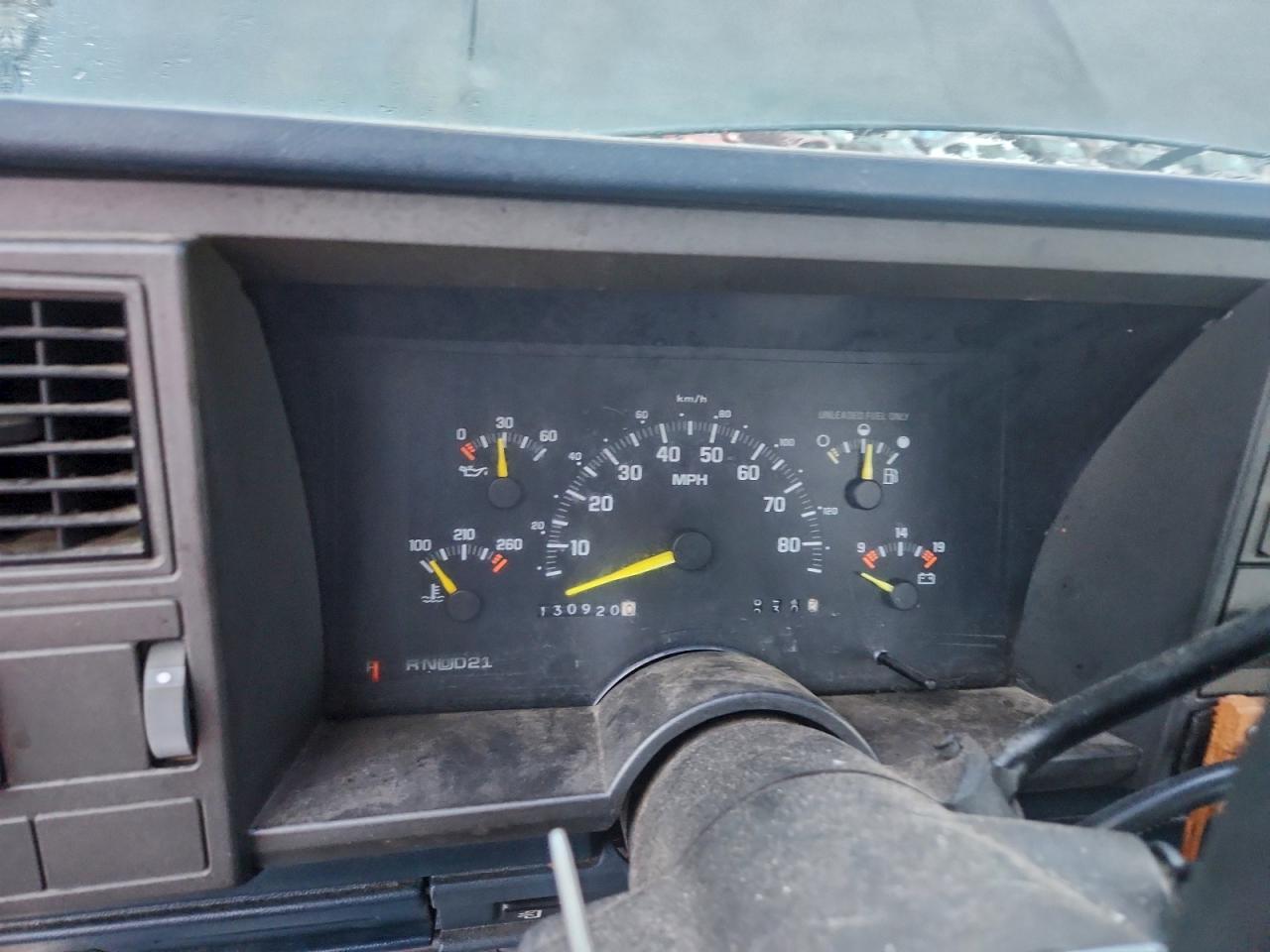 1992 Chevrolet Gmt-400 K1500 VIN: 1GCEK14K5NE125183 Lot: 94365655