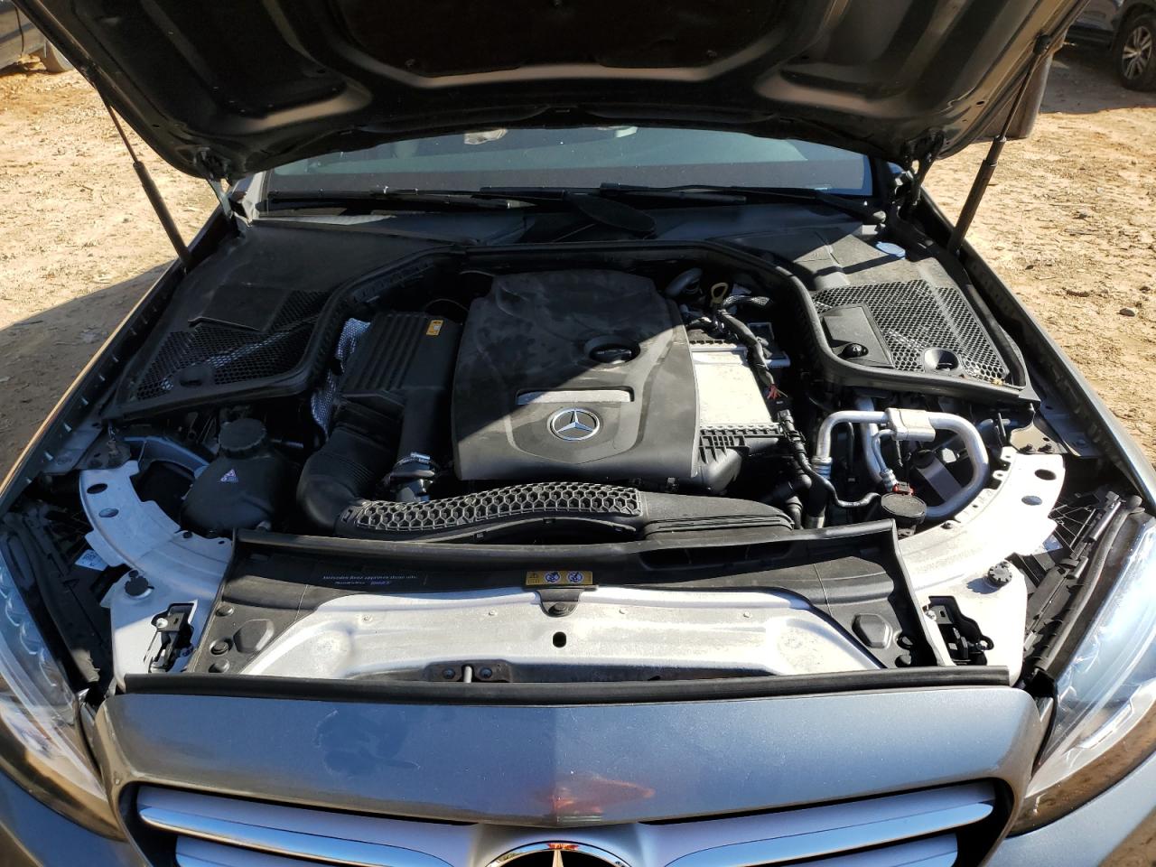 2018 Mercedes-Benz C 300 VIN: 55SWF4JBXJU261136 Lot: 91453915