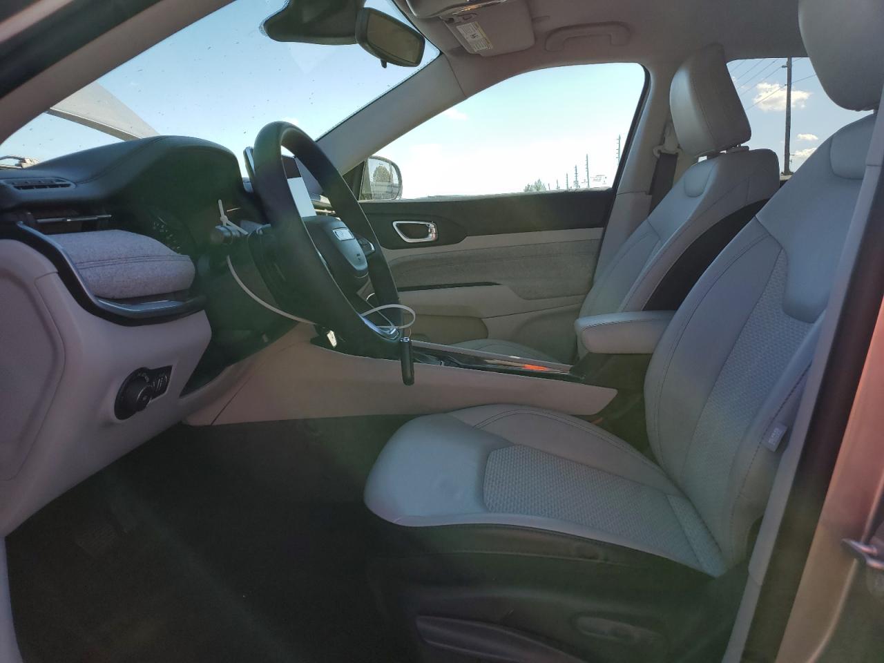 2022 Jeep Compass Latitude VIN: 3C4NJCBB0NT234894 Lot: 93182345