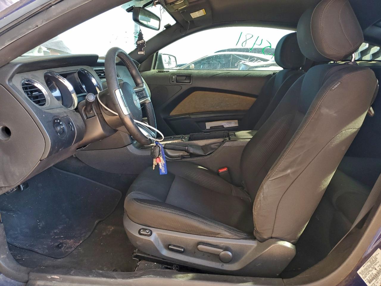 2014 Ford Mustang VIN: 1ZVBP8AM7E5280107 Lot: 94366625