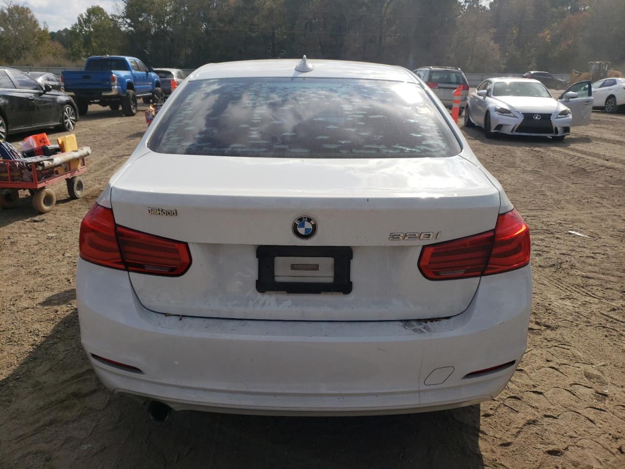 2016 BMW 320 I VIN: WBA8A9C58GK617878 Lot: 93688335