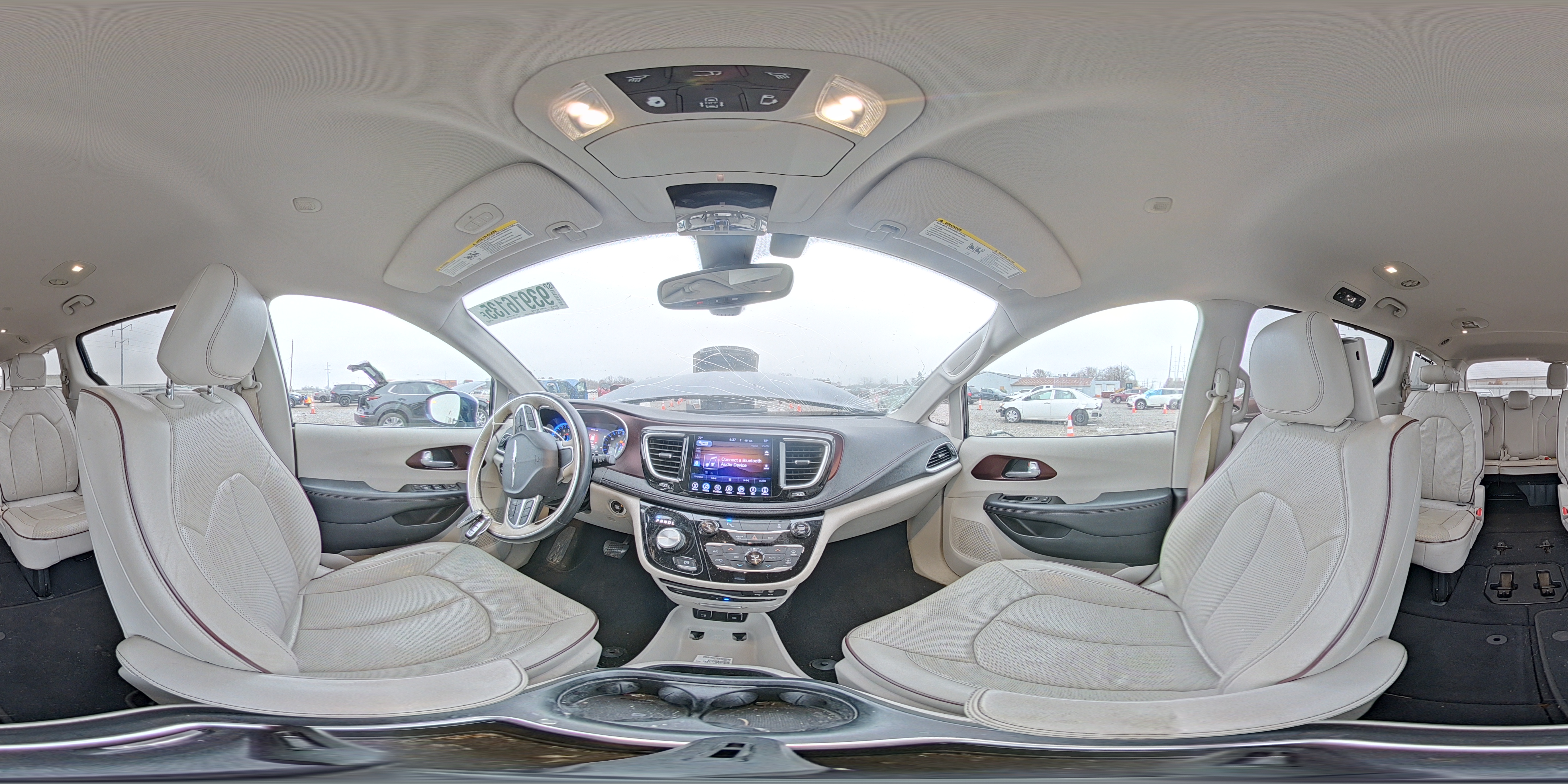 2017 Chrysler Pacifica Limited VIN: 2C4RC1GGXHR614076 Lot: 93916135