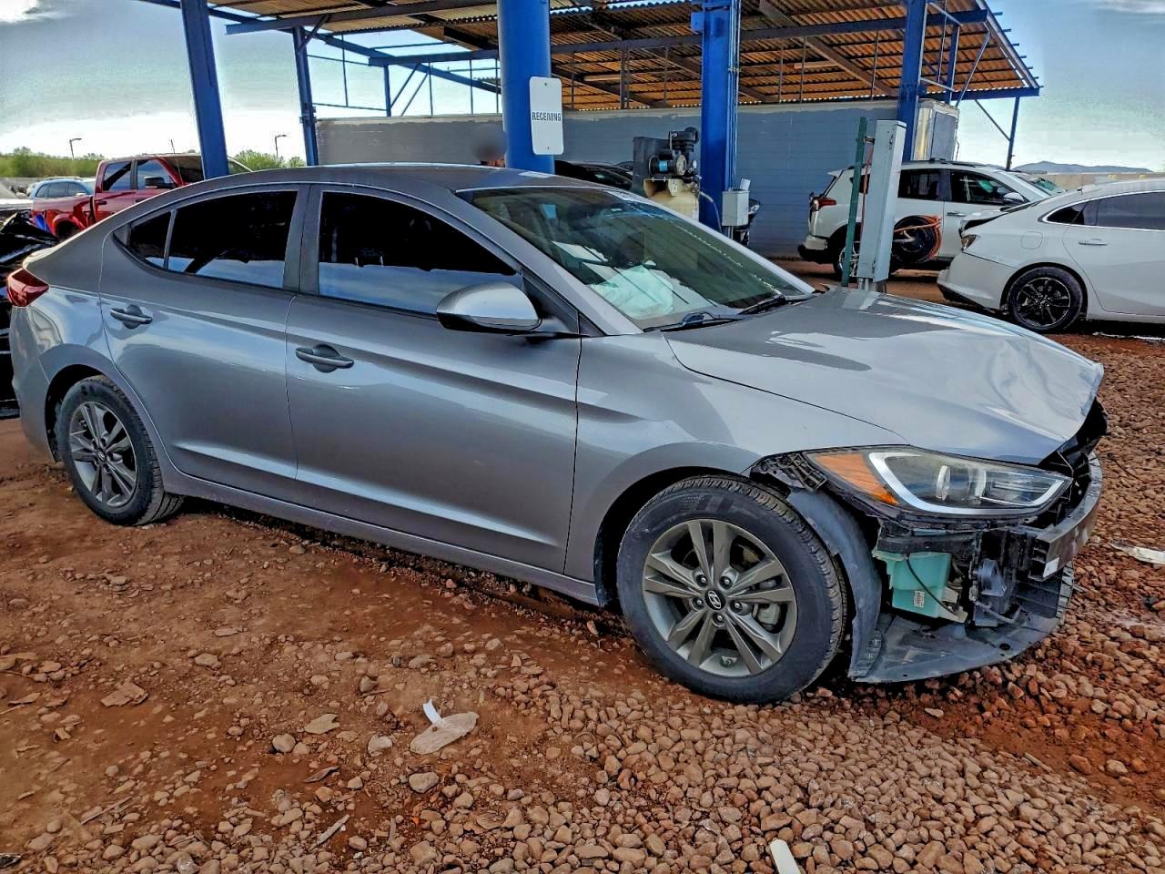 2017 Hyundai Elantra Se VIN: 5NPD84LF3HH032022 Lot: 94476955