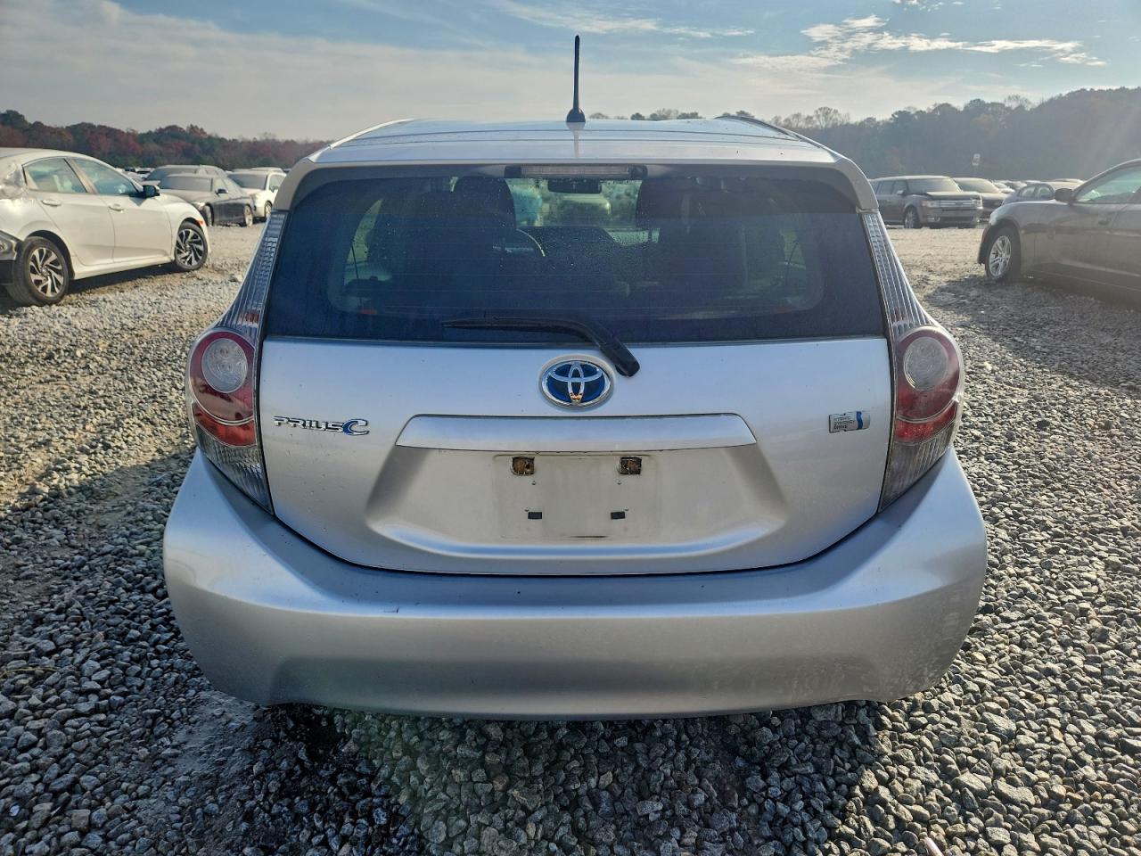 2013 Toyota Prius C VIN: JTDKDTB31D1544710 Lot: 93702995