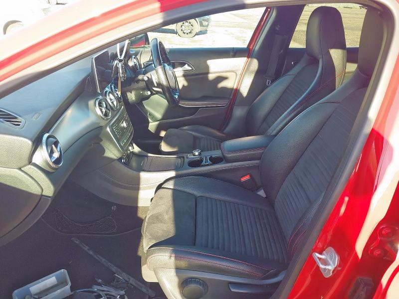 2016 MERCEDES-BENZ GLA GLA 220D 4MATIC AMG LINE 5DR AUTO [PREMIUM]