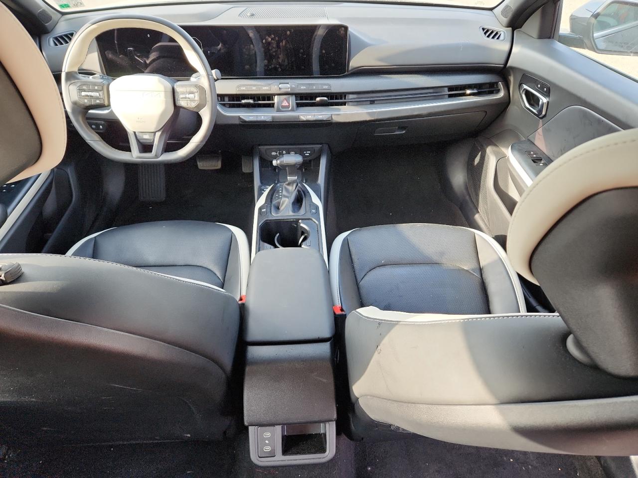 2025 Kia K4 Gt Line VIN: 3KPFW4DE2SE125985 Lot: 92940035