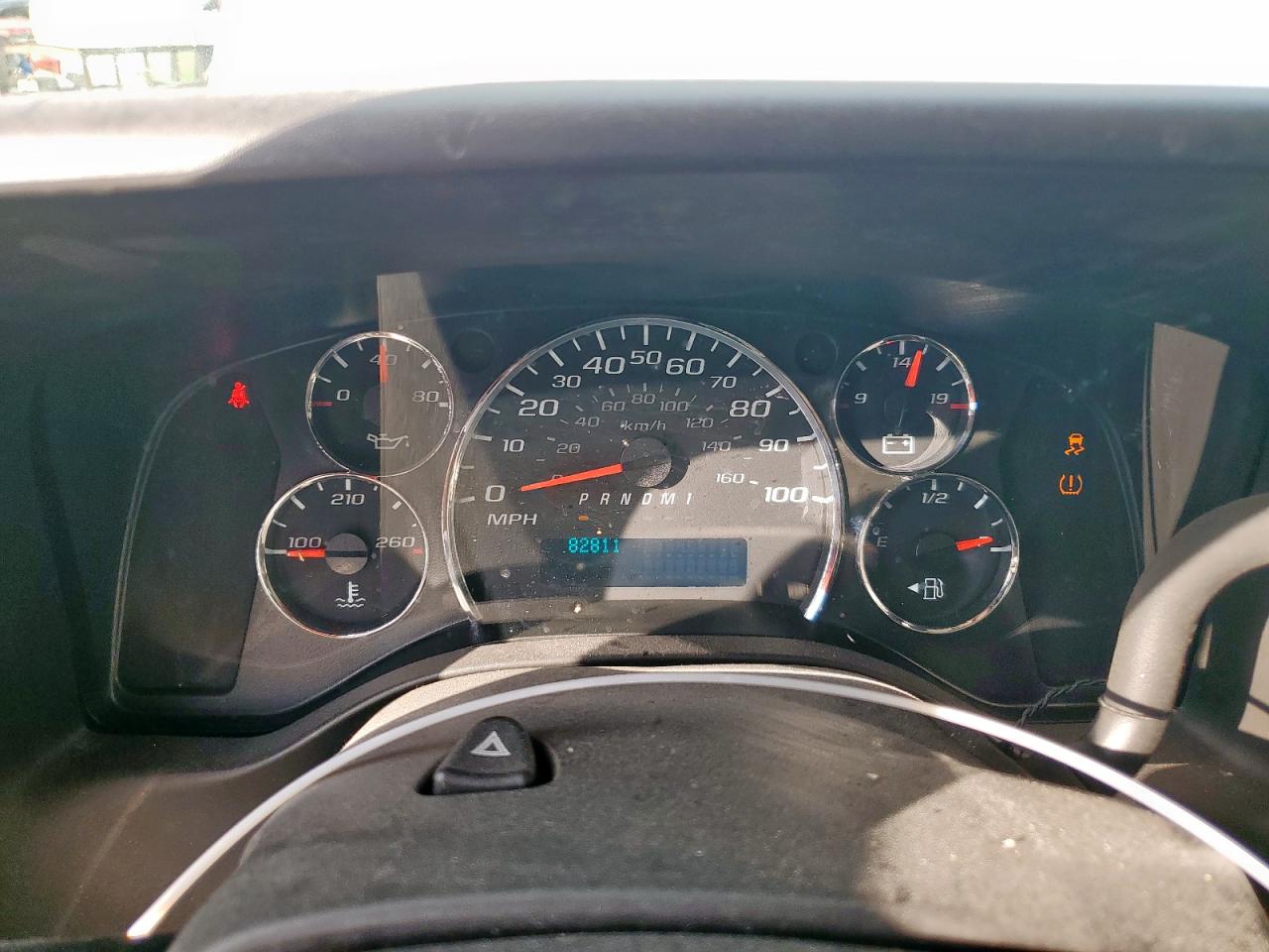 2019 Chevrolet Express Delivery Van VIN: 1GCWGAFP9K1327977 Lot: 93203105