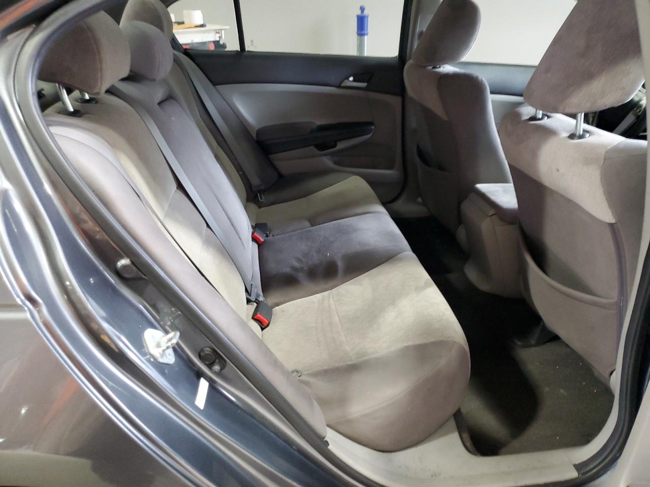 2010 Honda Accord Lx VIN: 1HGCP2F32AA185560 Lot: 94042155