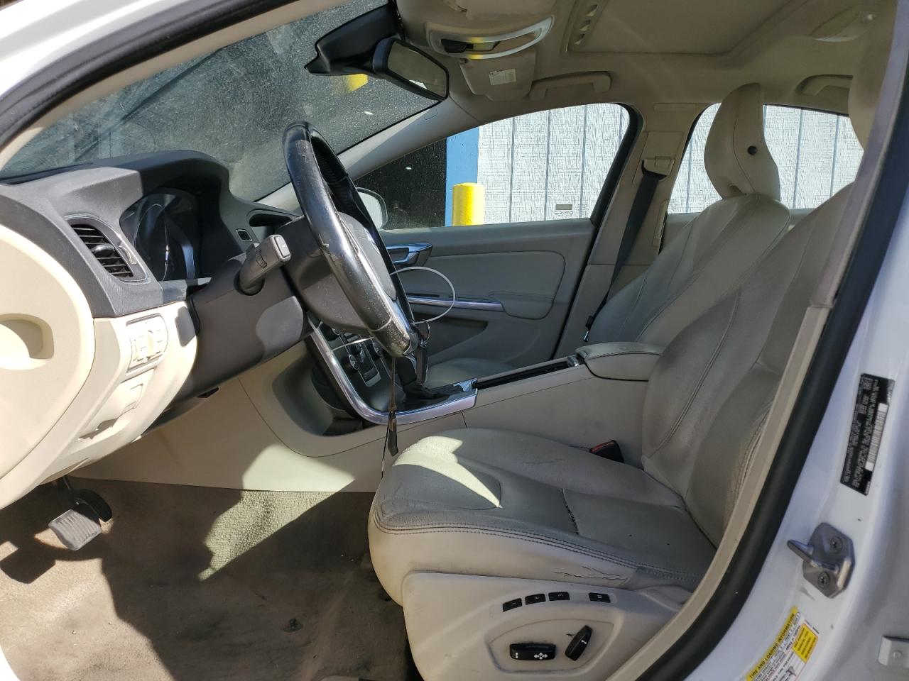 2015 Volvo S60 Premier VIN: YV126MFB7F1305015 Lot: 90578755