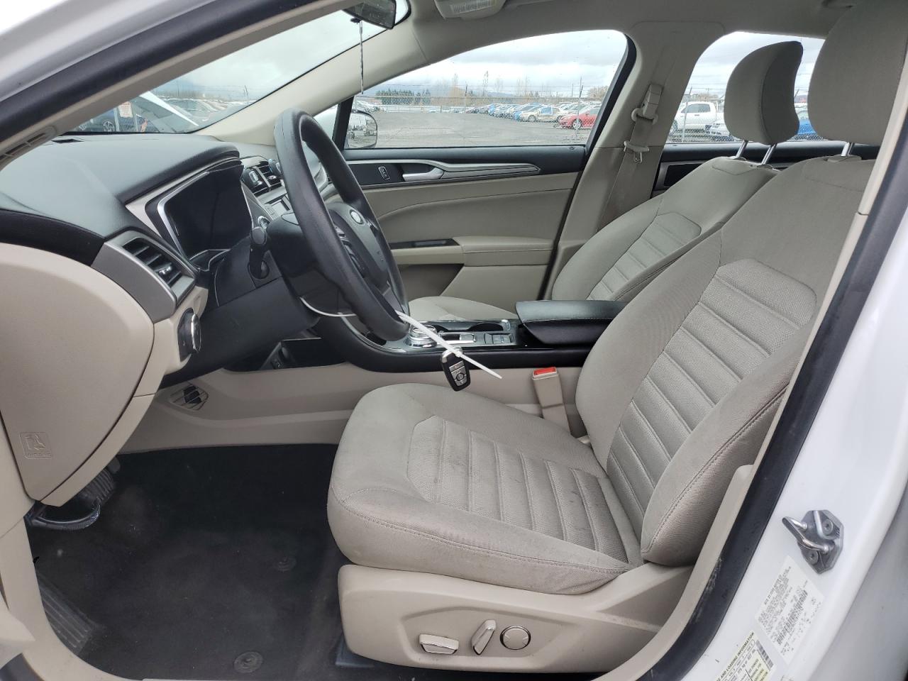 2018 Ford Fusion Se Hybrid VIN: 3FA6P0LUXJR103552 Lot: 92905355