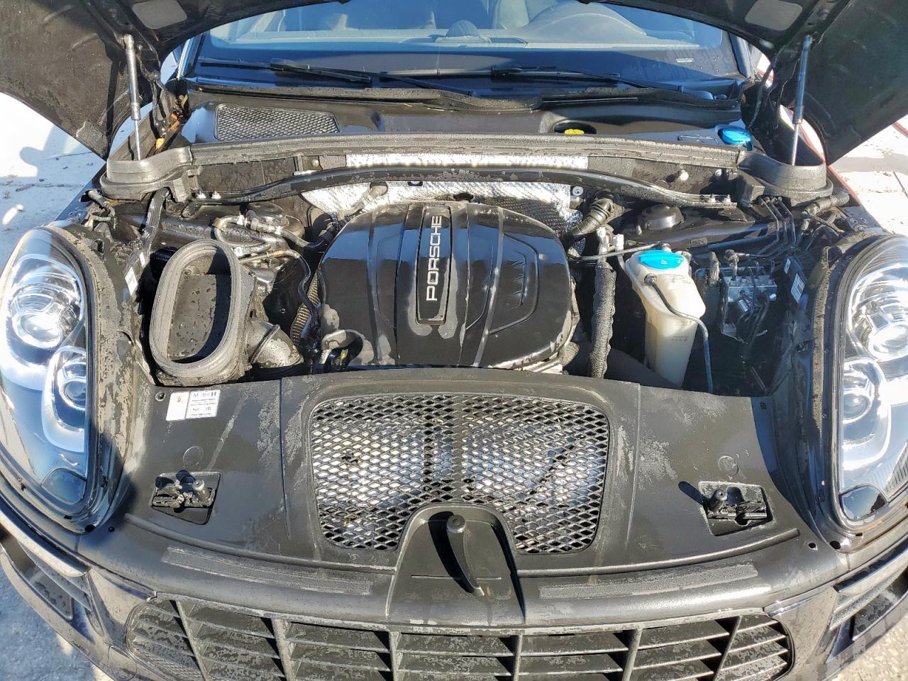 2018 Porsche Macan VIN: WP1AA2A55JLB05901 Lot: 92132345