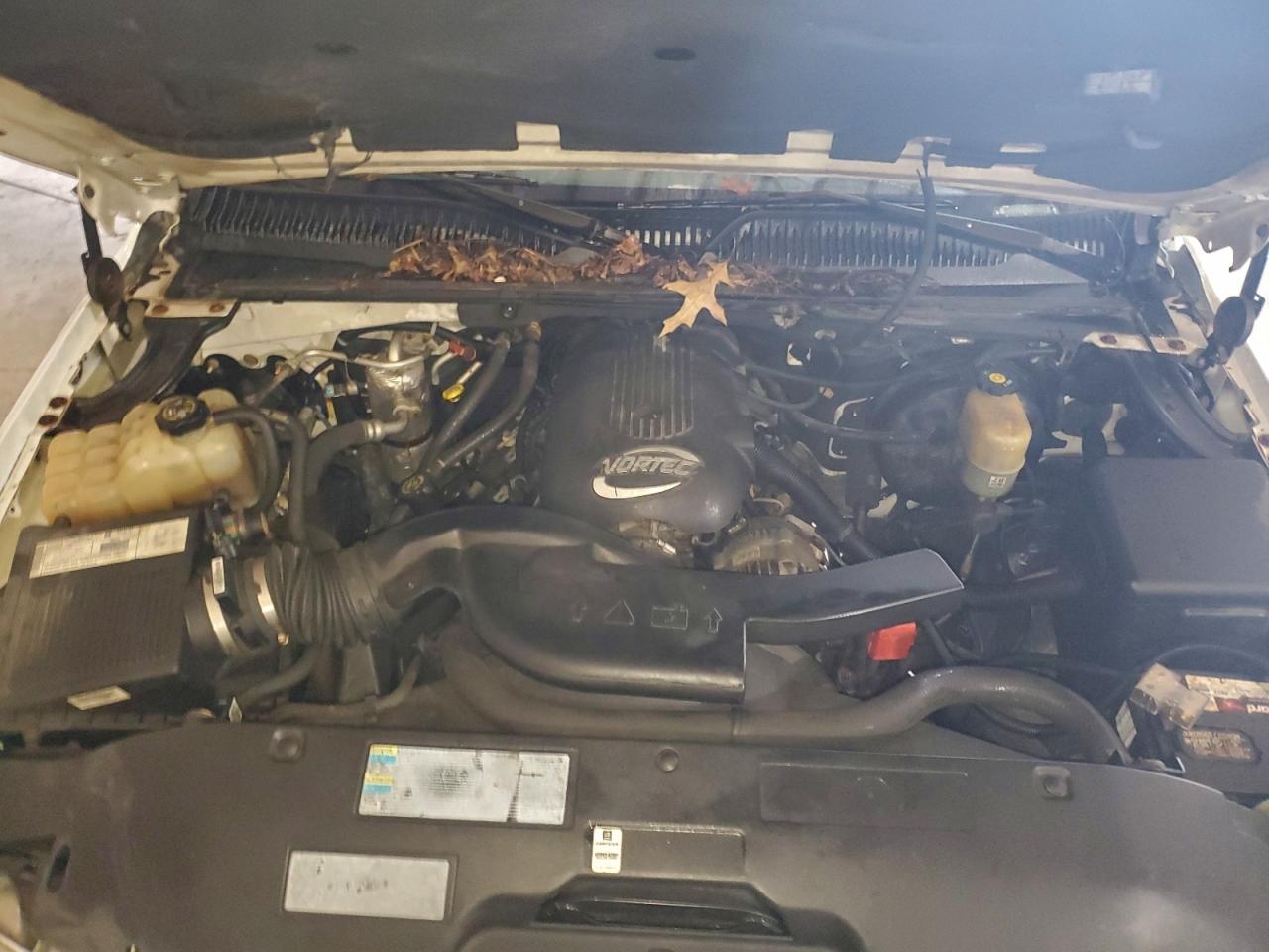 2002 Chevrolet Tahoe K1500 VIN: 1GNEK13Z22R238468 Lot: 93937855