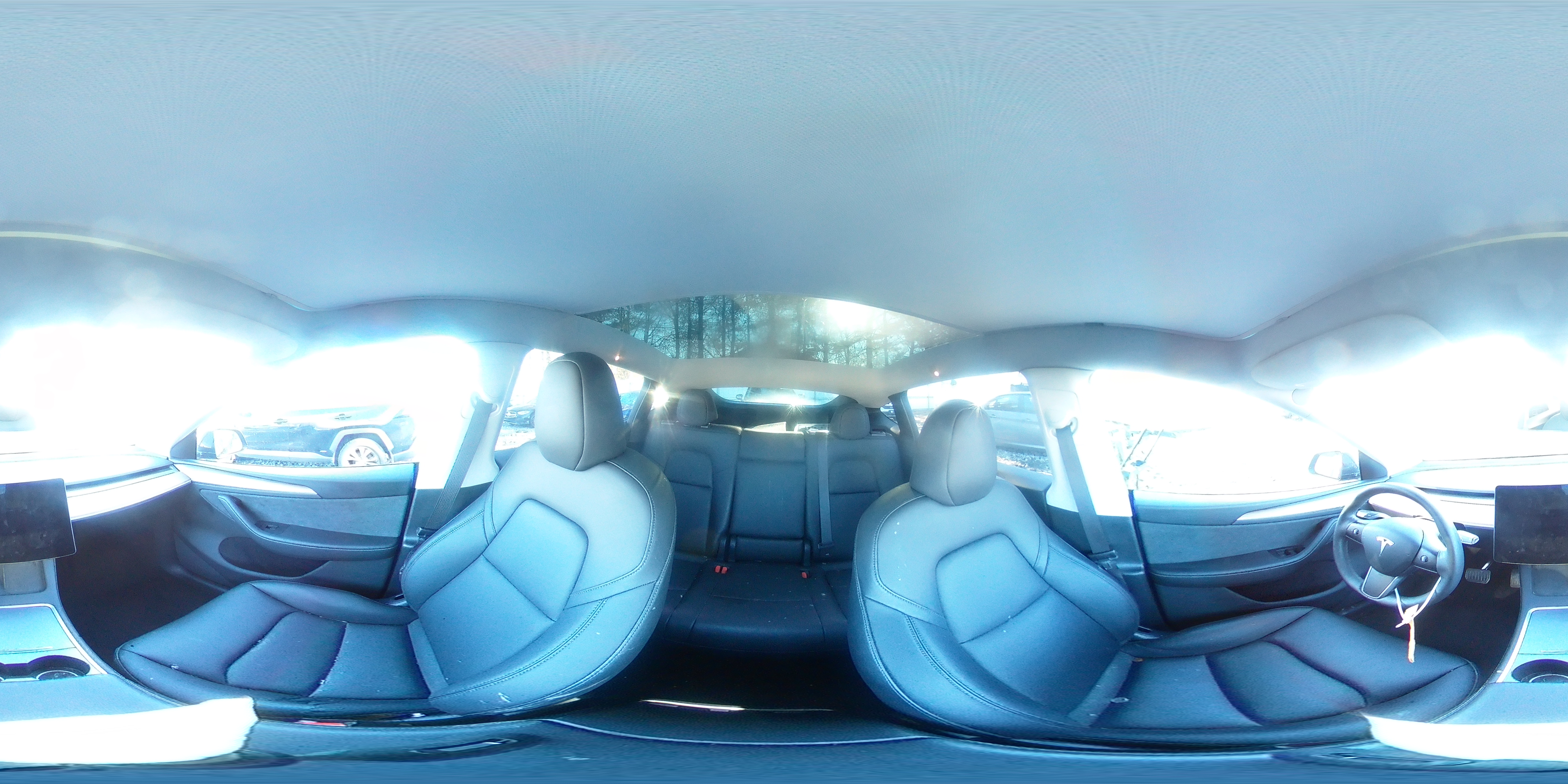 2024 Tesla Model Y VIN: 7SAYGDEE2RA243544 Lot: 93942195