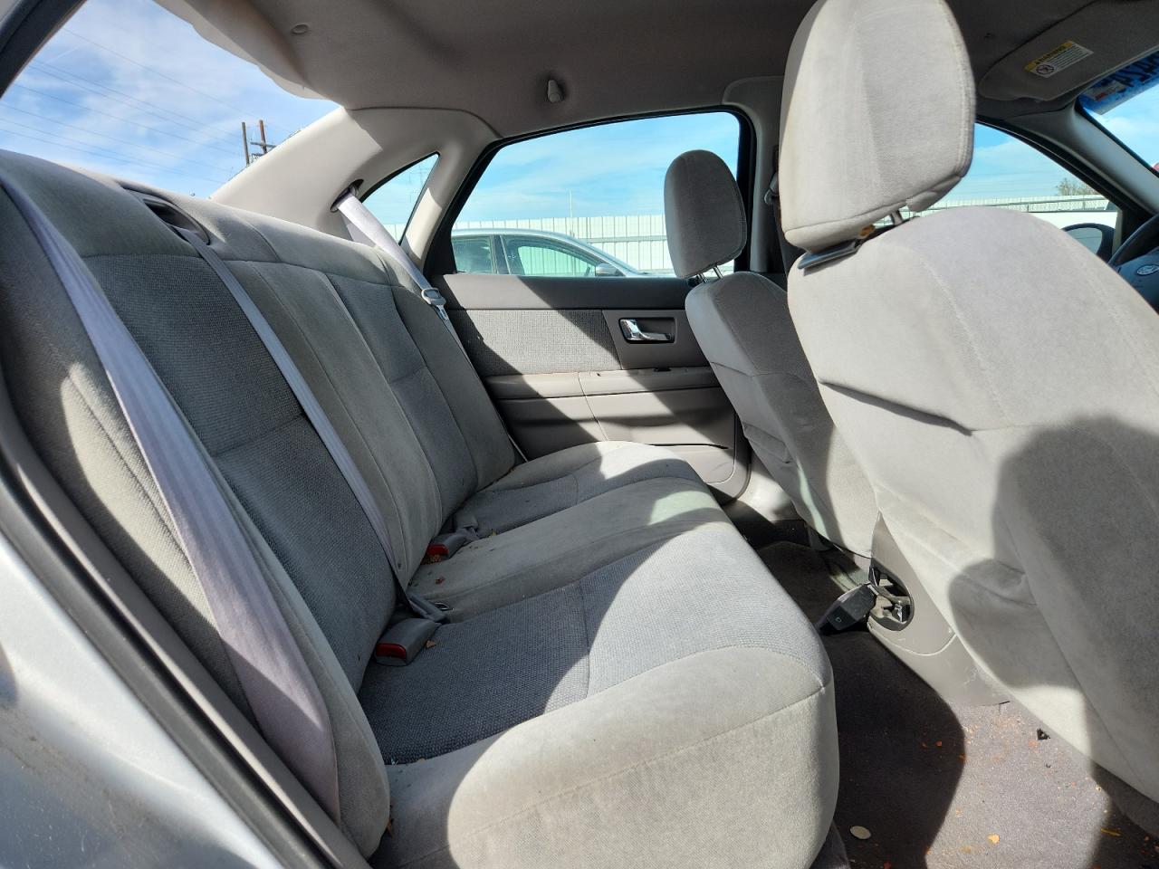 2001 Ford Taurus Se VIN: 1FAFP53261A251963 Lot: 91854245