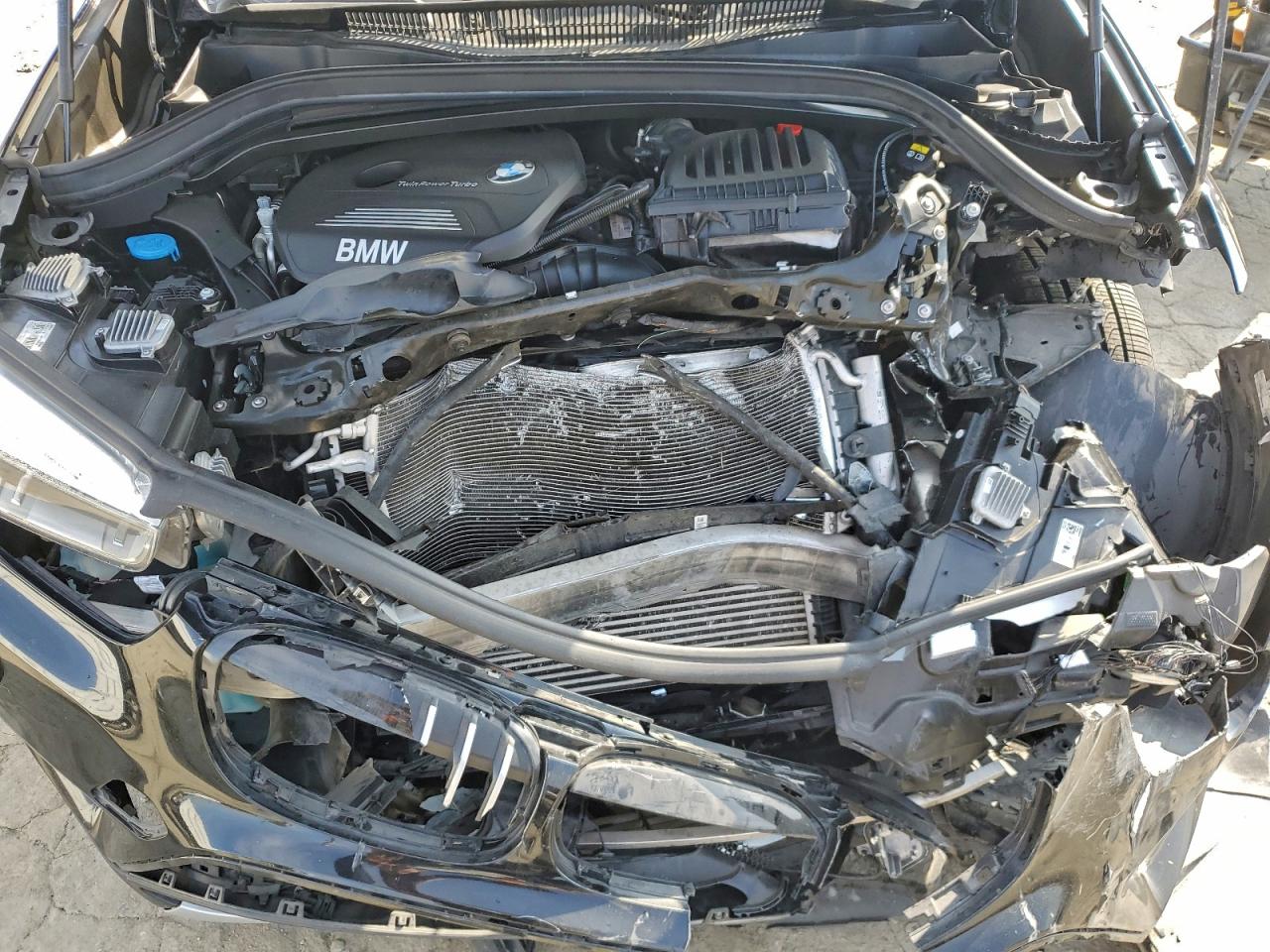 2018 BMW X1 Sdrive28I VIN: WBXHU7C33J5L05411 Lot: 94303445