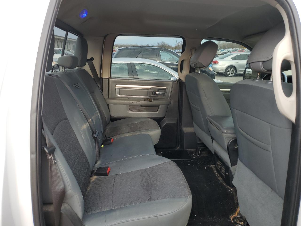 2015 Ram 1500 Slt VIN: 1C6RR7LG4FS719657 Lot: 92242945