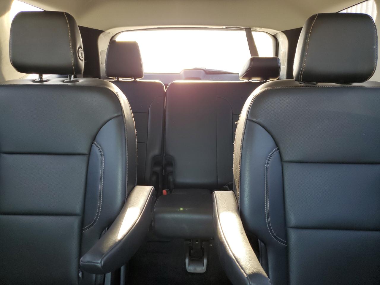 2018 Chevrolet Traverse Premier VIN: 1GNERKKW4JJ213285 Lot: 92440475