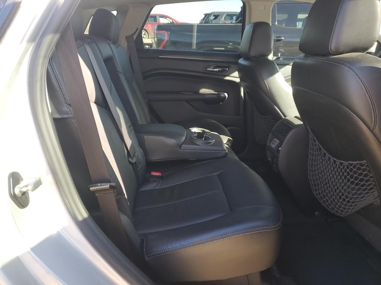 2015 Cadillac Srx VIN: 3GYFNAE32FS639237 Lot: 92266485