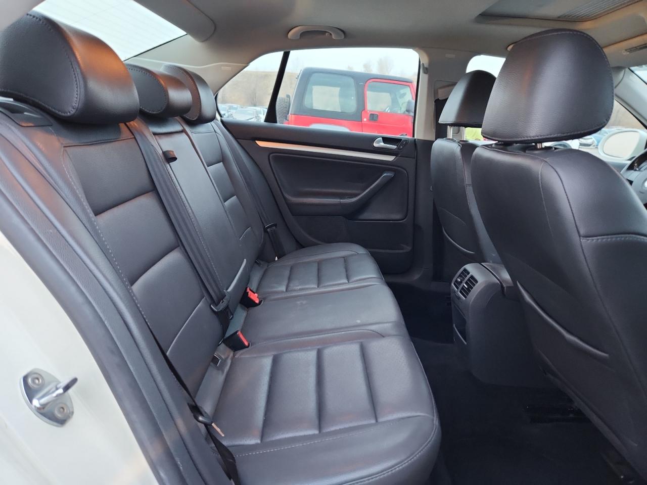 2008 Volkswagen Jetta Se VIN: 3VWRM71K68M099594 Lot: 93456465