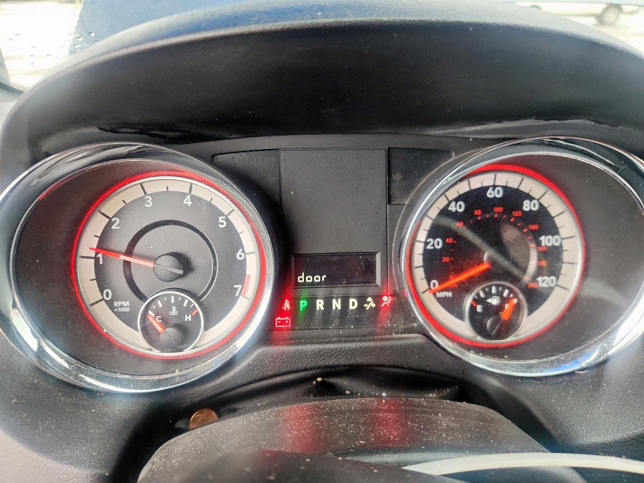 2018 Dodge Grand Caravan Sxt VIN: 2C4RDGCG7JR325989 Lot: 93733985