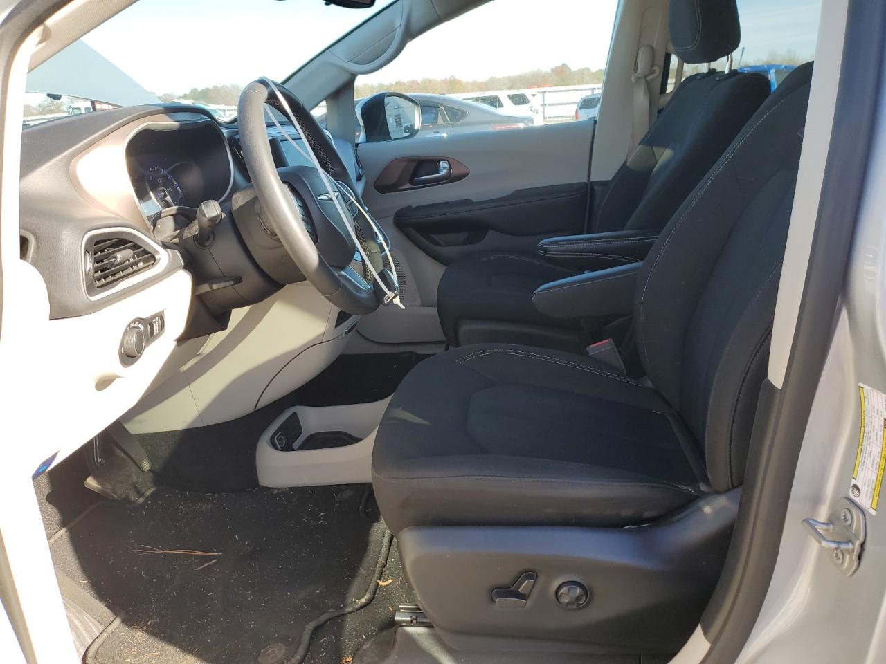 2023 Chrysler Voyager Lx VIN: 2C4RC1CG1PR597544 Lot: 92533925