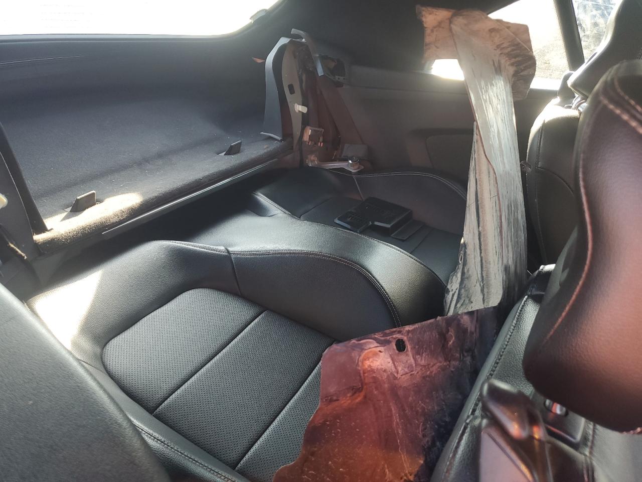 2017 Ford Mustang VIN: 1FATP8UHXH5317215 Lot: 92683615