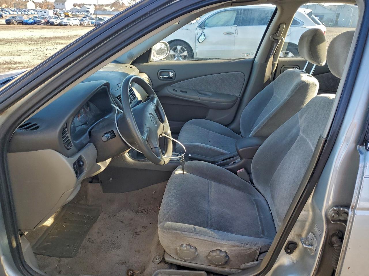 2005 Nissan Sentra Xe VIN: 3N1CB51D82L652380 Lot: 93372345