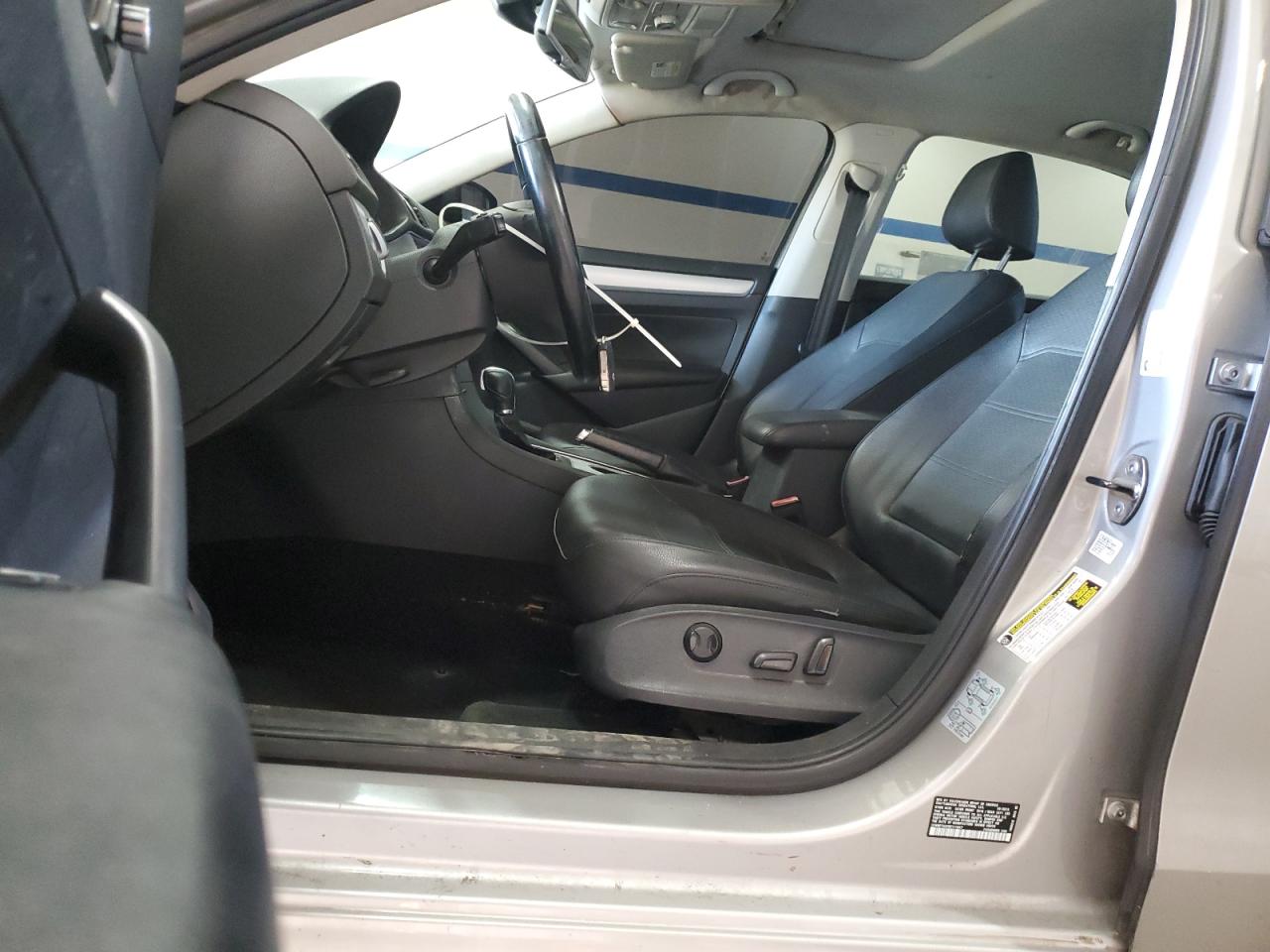 2013 Volkswagen Passat Se VIN: 1VWBP7A3XDC111047 Lot: 91461445