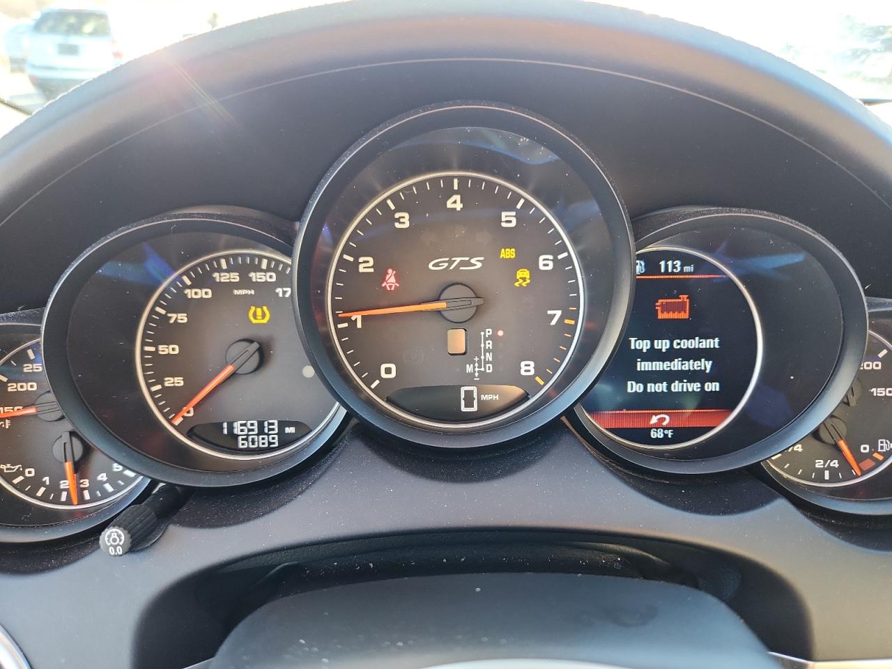 2017 Porsche Cayenne Gts VIN: WP1AD2A22HLA83167 Lot: 92231845