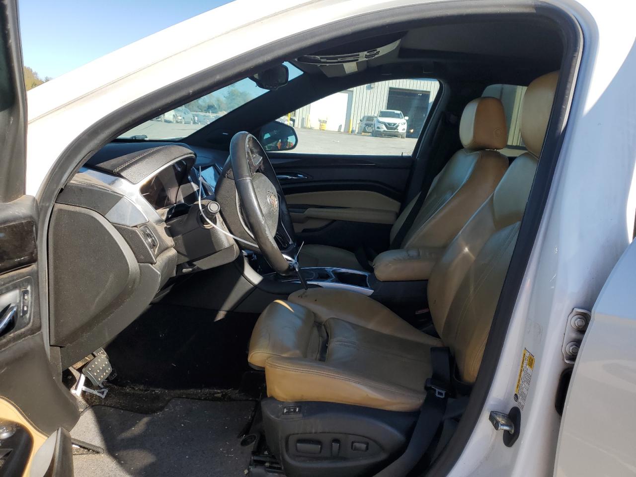 2014 Cadillac Srx Performance Collection VIN: 3GYFNCE37ES648462 Lot: 92855565