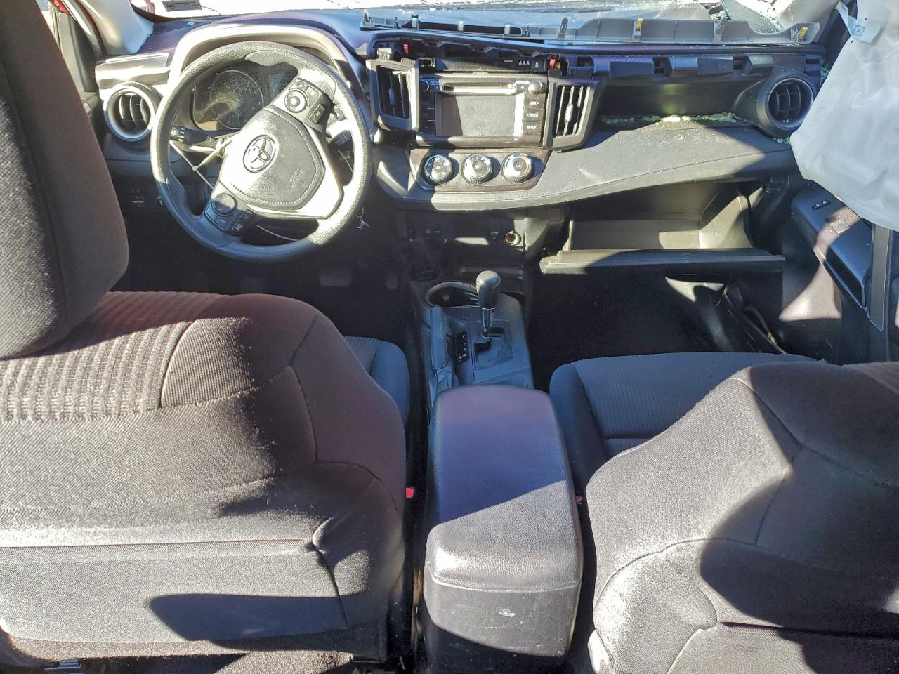 2017 Toyota Rav4 Le VIN: JTMBFREV0HJ132018 Lot: 93951315