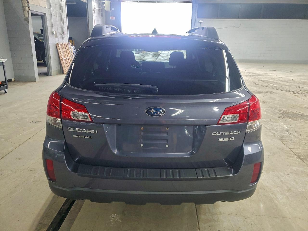 2014 Subaru Outback 3.6R Limited VIN: 4S4BRDPC9E2205507 Lot: 94049305