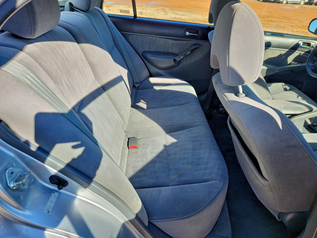 2003 Honda Civic Lx VIN: 2HGES16533H541330 Lot: 94532395