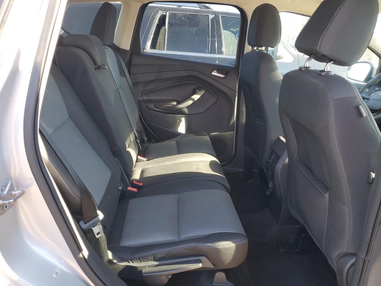 2017 Ford Escape Se VIN: 1FMCU9GD3HUF06582 Lot: 93169745