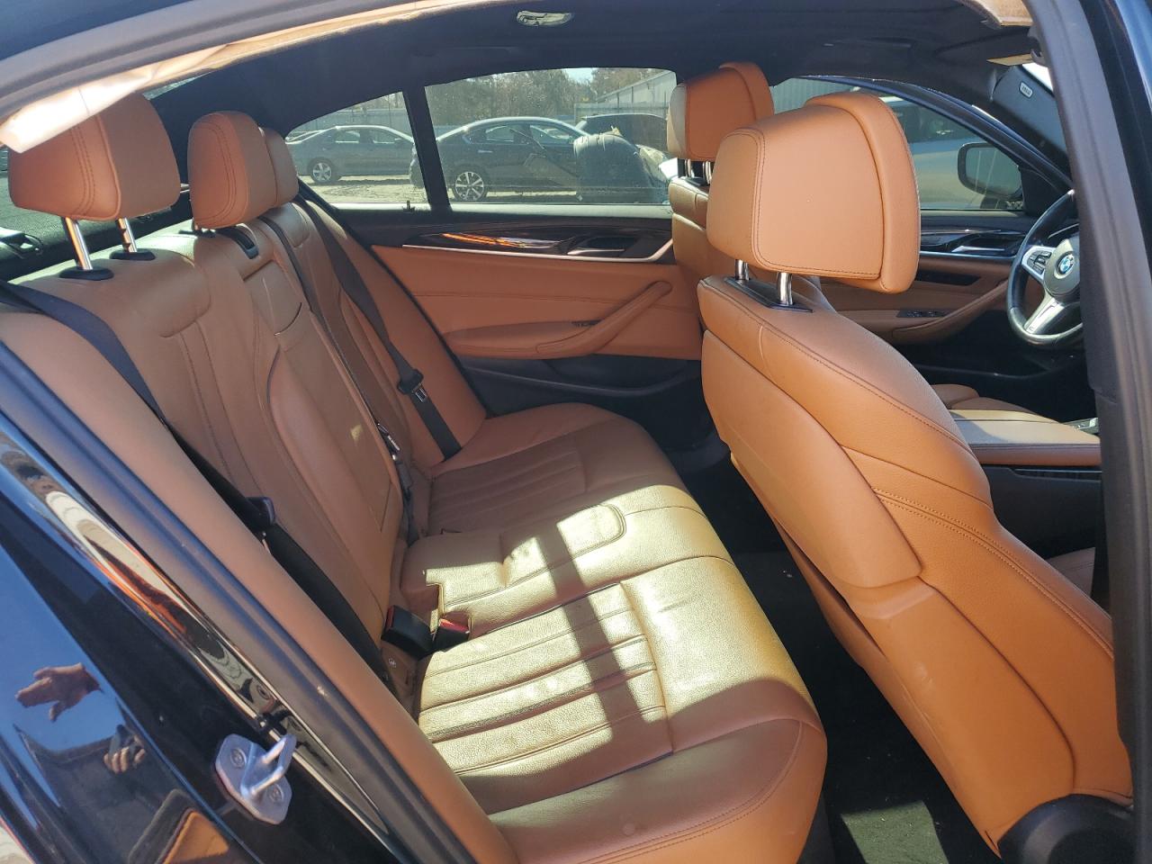 2018 BMW 530E VIN: WBAJA9C52JB034375 Lot: 92338125