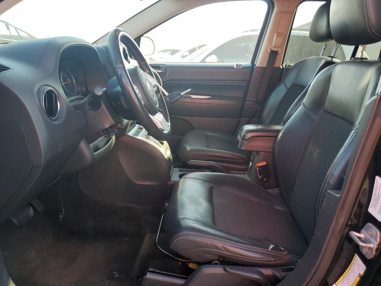 2014 Jeep Compass Latitude VIN: 1C4NJCEA3ED619374 Lot: 93781085