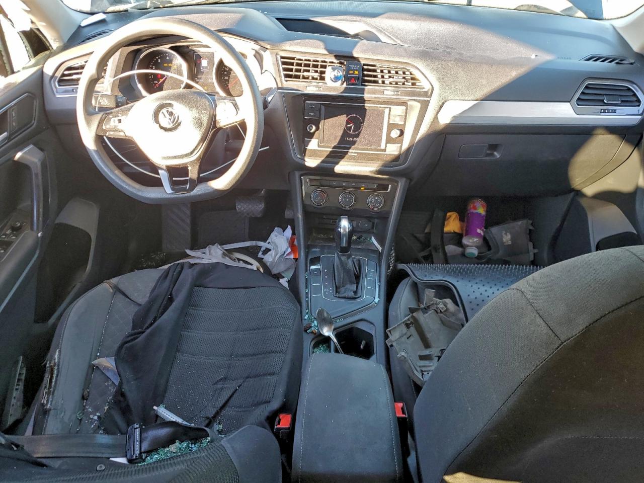 2018 Volkswagen Tiguan S VIN: 3VV1B7AX5JM037399 Lot: 93493145