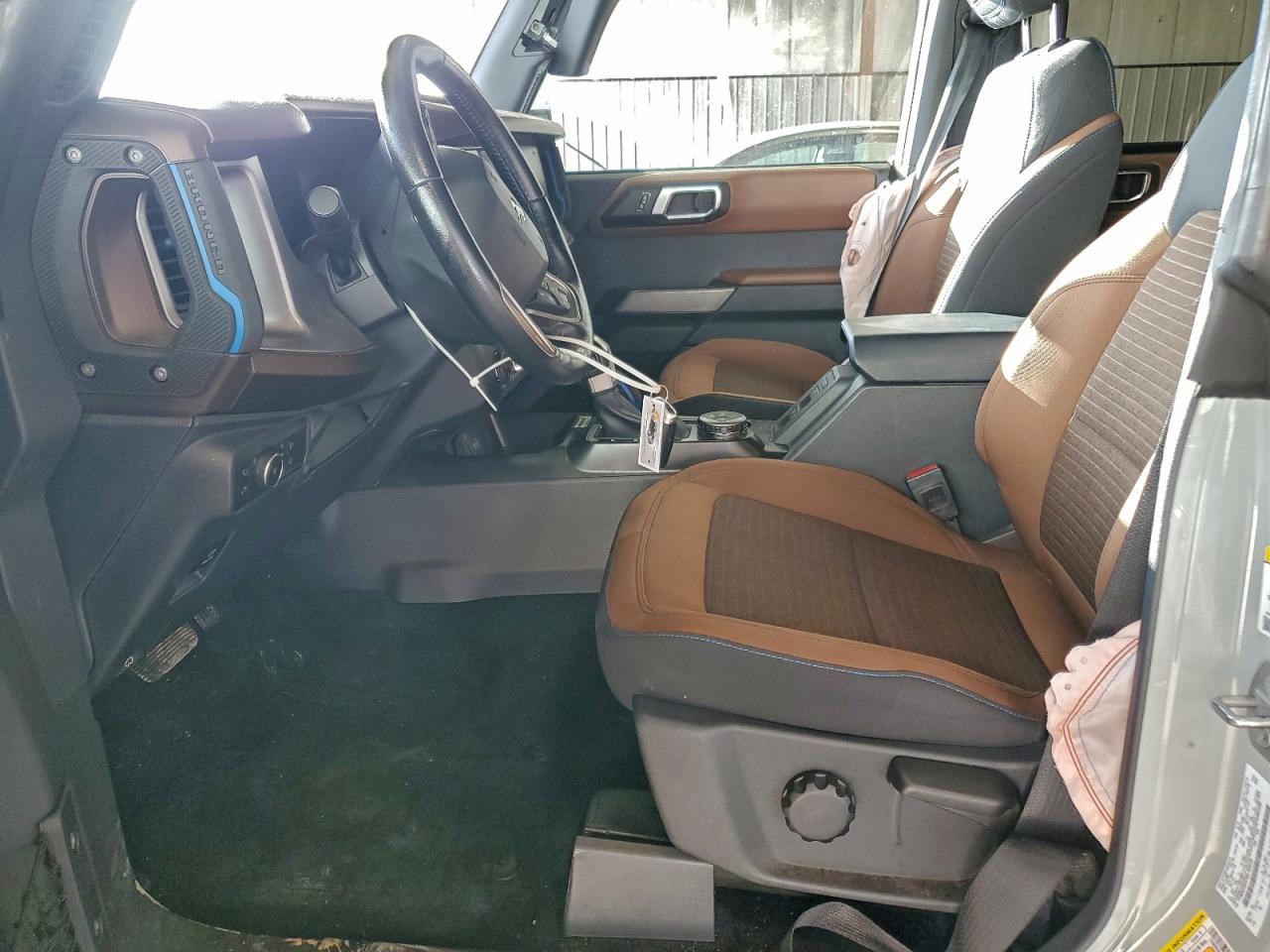 2021 Ford Bronco Base VIN: 1FMDE5BH7MLA98236 Lot: 93988315